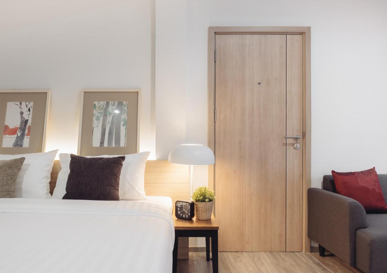 China Cozy Asoke Hotell Bangkok Exteriör bild