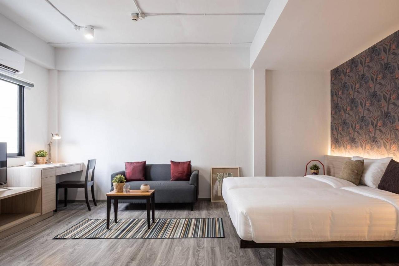 China Cozy Asoke Hotell Bangkok Exteriör bild