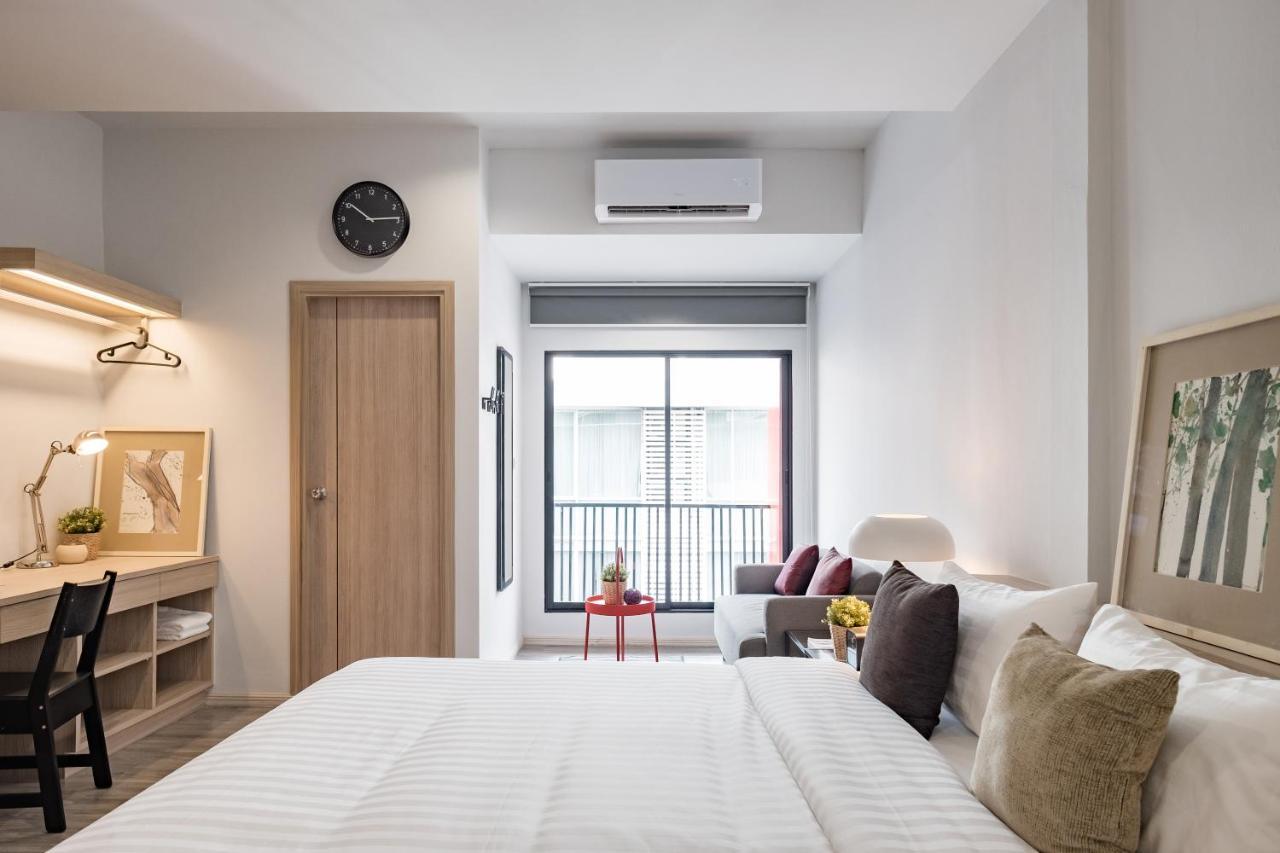 China Cozy Asoke Hotell Bangkok Exteriör bild
