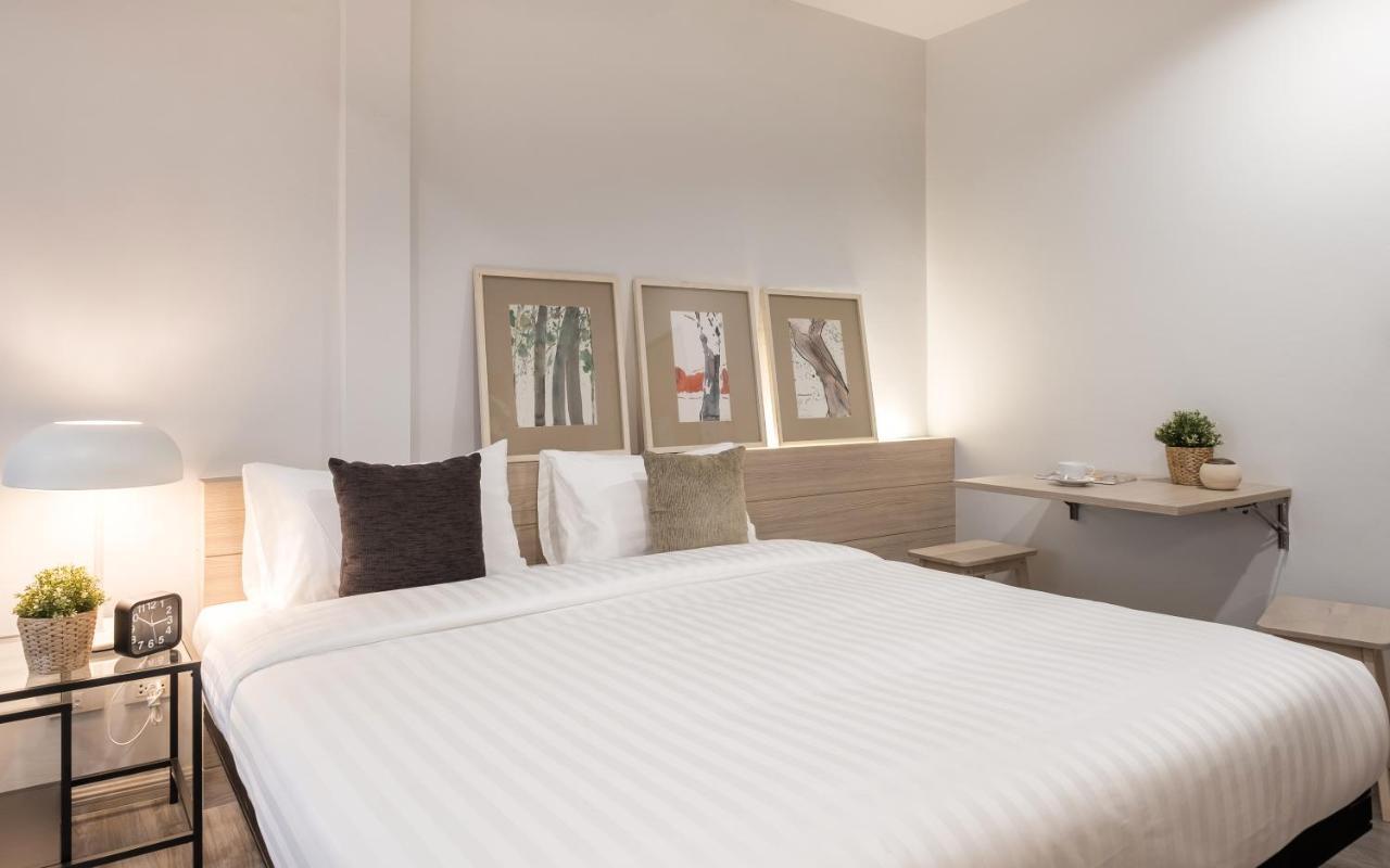 China Cozy Asoke Hotell Bangkok Exteriör bild