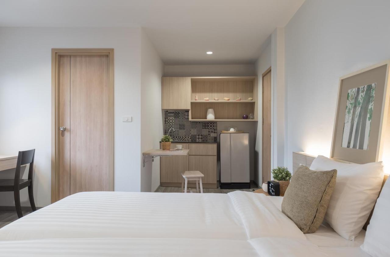 China Cozy Asoke Hotell Bangkok Exteriör bild