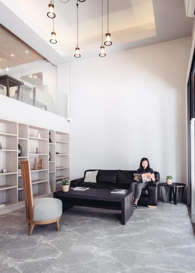 China Cozy Asoke Hotell Bangkok Exteriör bild