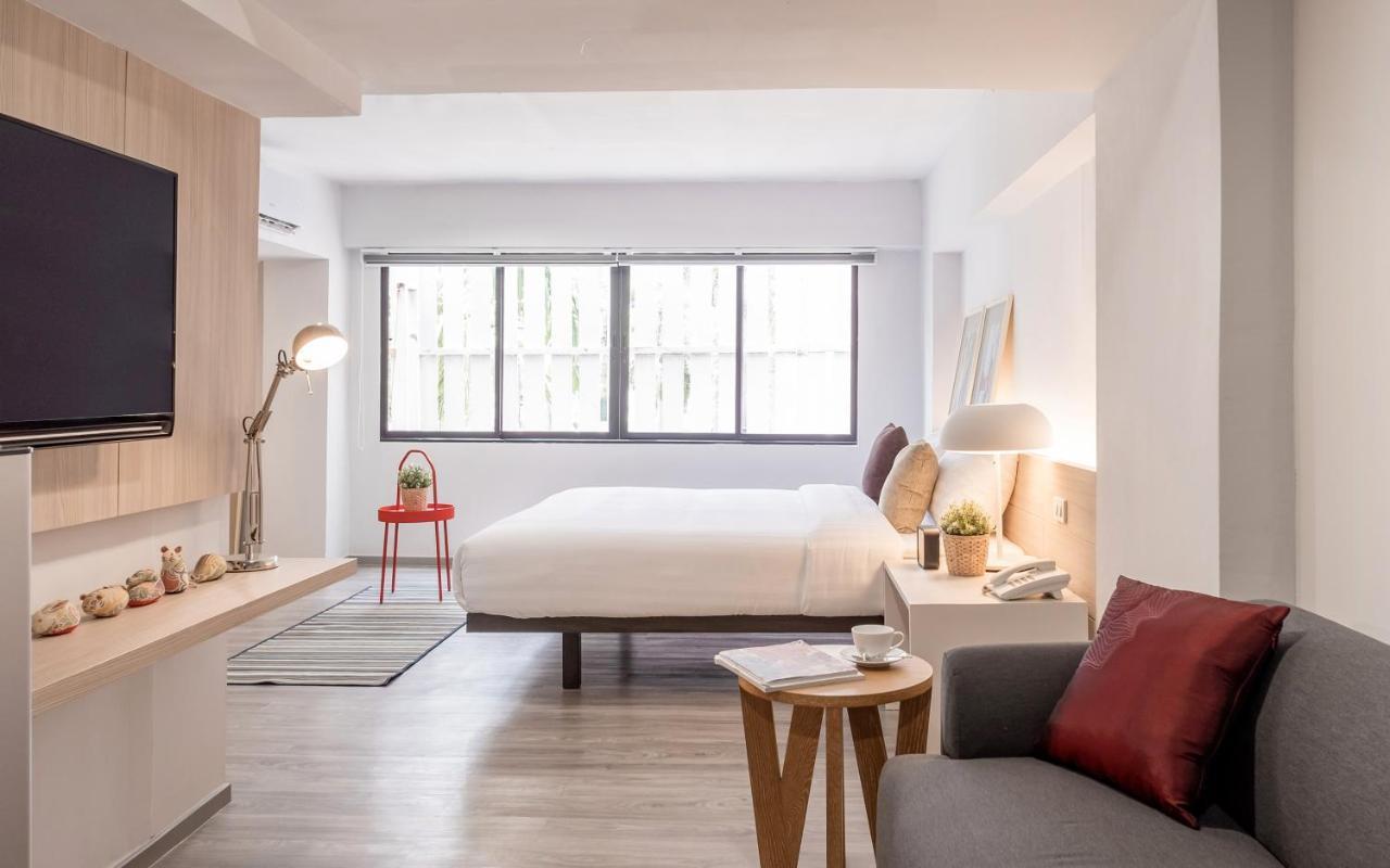 China Cozy Asoke Hotell Bangkok Exteriör bild